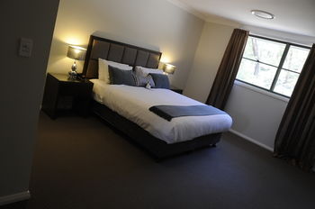 Riverside Oaks Golf Resort - Surfers Gold Coast 17
