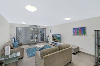 Sandy Cove Apartments - Surfers Gold Coast 15