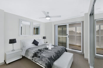 Sandy Cove Apartments - Surfers Gold Coast 18