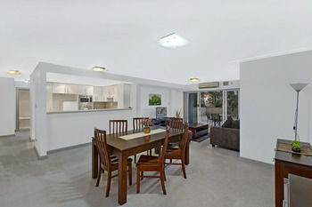 Sandy Cove Apartments - Surfers Gold Coast 20