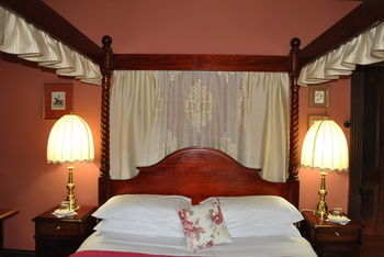 Kurrara Historic Guest House - Surfers Gold Coast 7