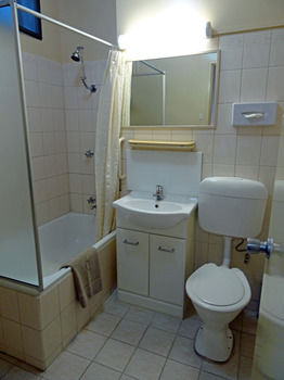 Best Western Fawkner Suites & Serviced Apartments - Surfers Gold Coast 5