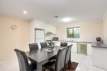 Best Western Fawkner Suites & Serviced Apartments - Surfers Gold Coast 9