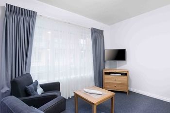 Best Western Fawkner Suites & Serviced Apartments - Surfers Gold Coast 54