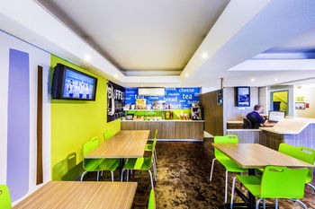 Ibis Budget Fawkner - Surfers Gold Coast 13