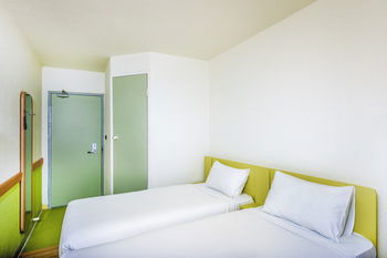 Ibis Budget Fawkner - Surfers Gold Coast 30