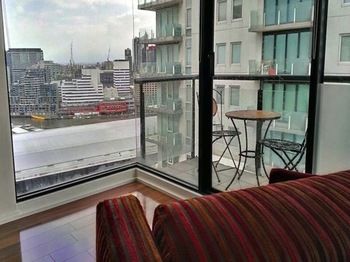 Alpha Apartments Melbourne - Surfers Gold Coast 14