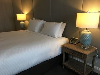 Miramare Gardens - Surfers Gold Coast 11