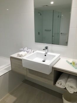 Miramare Gardens - Surfers Gold Coast 24