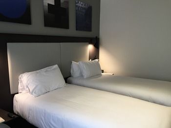 Quality Hotel CKS Sydney Airport - Surfers Gold Coast 14