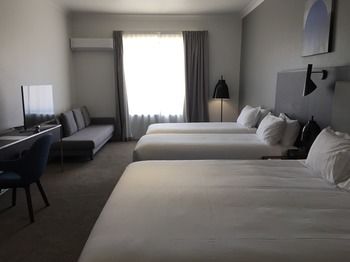 Quality Hotel CKS Sydney Airport - Surfers Gold Coast 17