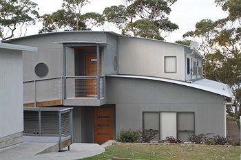 The Edgewater Bed & Breakfast - Surfers Gold Coast 9