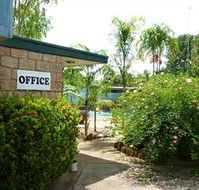 Palm Court Budget Motel Hostel/Backpackers - Surfers Gold Coast