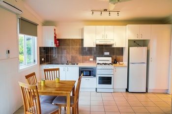 South Coast Retreat - Surfers Gold Coast 27