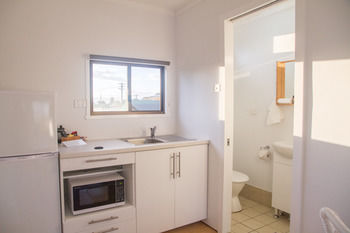 South Coast Retreat - Surfers Gold Coast 46