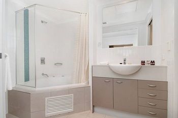 Ettalong Beach Apartments - Surfers Gold Coast 19