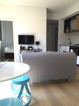 Aberlour Court - Surfers Gold Coast 20