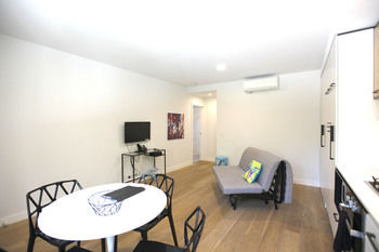 Aberlour Court - Surfers Gold Coast 33