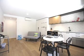Aberlour Court - Surfers Gold Coast 37