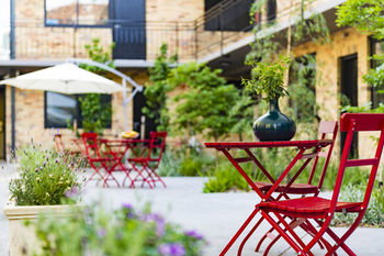 Aberlour Court - Surfers Gold Coast 45