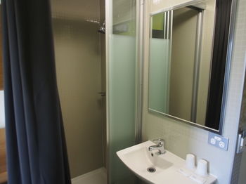 Ibis Budget Sydney Olympic Park - Surfers Gold Coast 7