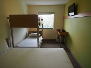 Ibis Budget Sydney Olympic Park - Surfers Gold Coast 11