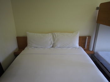 Ibis Budget Sydney Olympic Park - Surfers Gold Coast 15