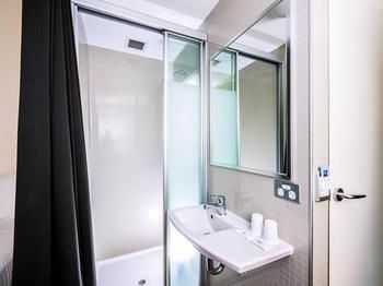 Ibis Budget Sydney Olympic Park - Surfers Gold Coast 44