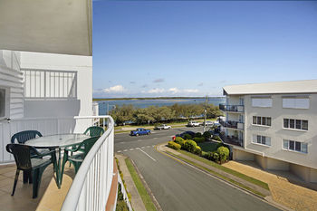 Sandy Shores Luxury Holiday Units - Surfers Gold Coast 4