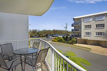 Sandy Shores Luxury Holiday Units - Surfers Gold Coast 49