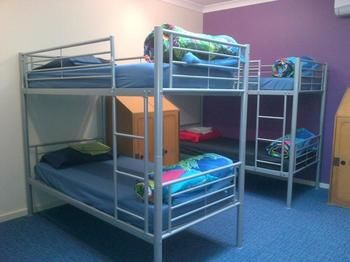 The Entrance Backpackers - Hostel - Surfers Gold Coast 3