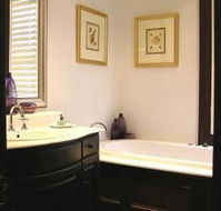 Bishopaposs Court Estate Boutique Hotel - Surfers Gold Coast
