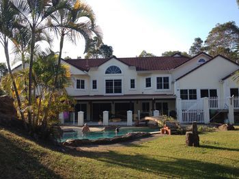 Kingfishers Manor @ Noosa - Surfers Gold Coast 31