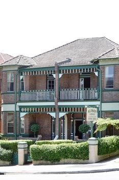 Alison Lodge - Surfers Gold Coast 4