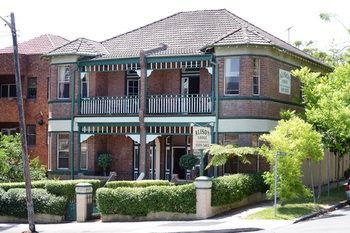 Alison Lodge - Surfers Gold Coast 6