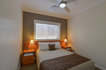 Cadman Motor Inn & Apartments - Surfers Gold Coast 10