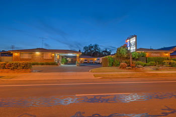 Cadman Motor Inn & Apartments - Surfers Gold Coast 29