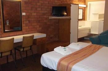 Hilldrop Motor Inn - Surfers Gold Coast 20