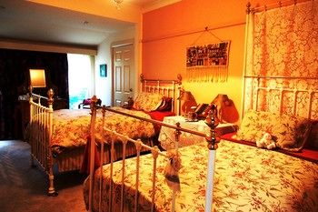 A Winter-rose Cottage B&B - Surfers Gold Coast 13