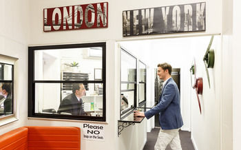 Airport Hotel Sydney - Surfers Gold Coast 22