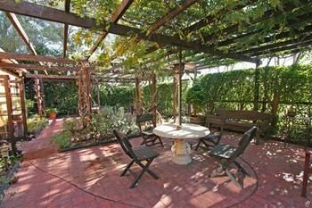 The Table Guesthouse - Surfers Gold Coast 3