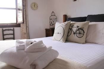 The Table Guesthouse - Surfers Gold Coast 8