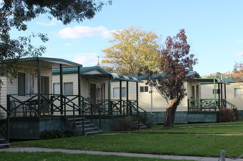 Gundagai Cabins & Tourist Park - Surfers Gold Coast 15