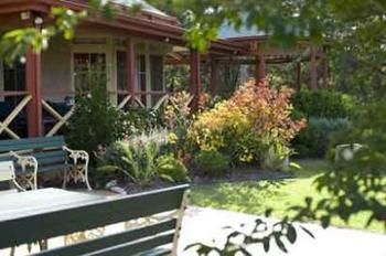 Sandholme Guesthouse - Surfers Gold Coast 1