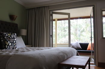 Elfin Hill Country Accommodation - Surfers Gold Coast 8
