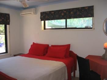 Noosa Edge Nudist Retreat - Surfers Gold Coast 3