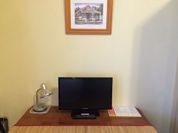 Verona Guest House - Surfers Gold Coast 13