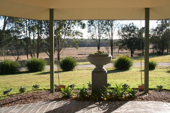 Hunter Valley Bed & Breakfast - Surfers Gold Coast 5