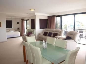Mariners Resort - Surfers Gold Coast 4