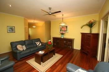 Noosa Country House - Surfers Gold Coast 9